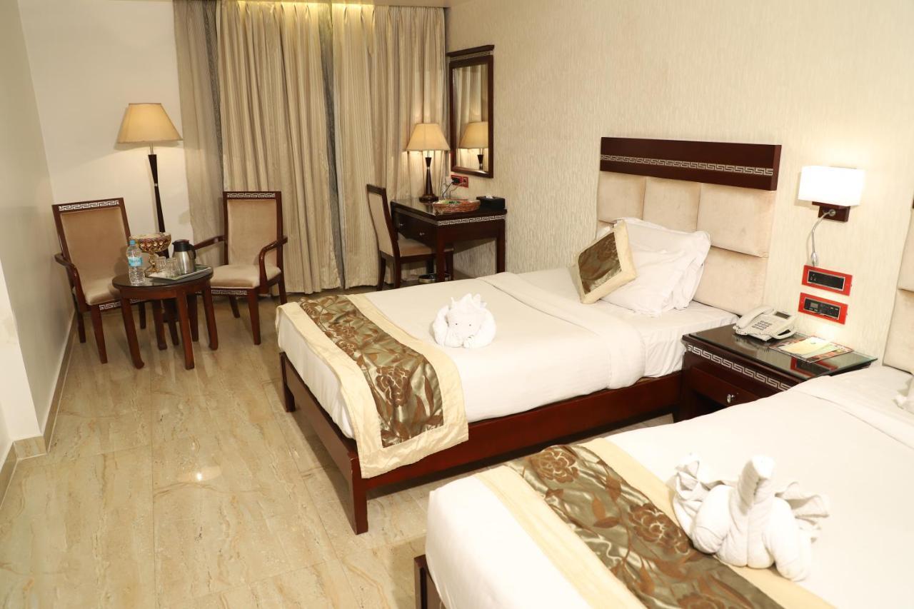 Republic Hotel Πάτνα Εξωτερικό φωτογραφία