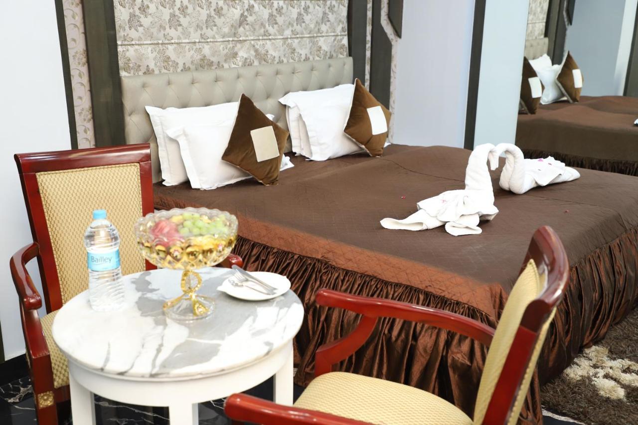 Republic Hotel Πάτνα Εξωτερικό φωτογραφία