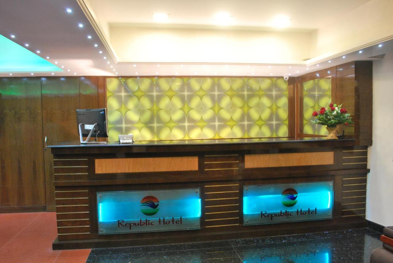 Republic Hotel Πάτνα Εξωτερικό φωτογραφία