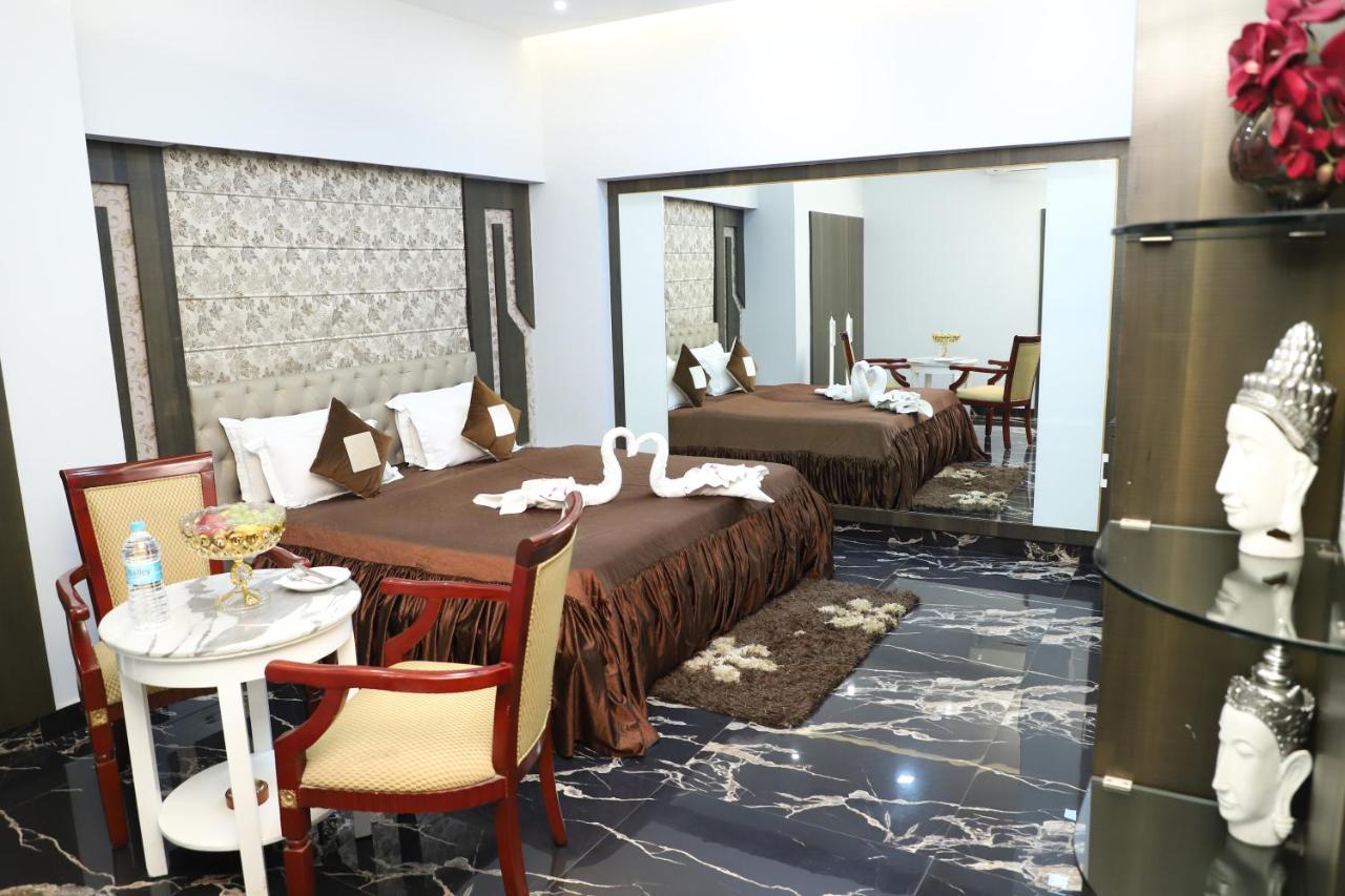 Republic Hotel Πάτνα Εξωτερικό φωτογραφία