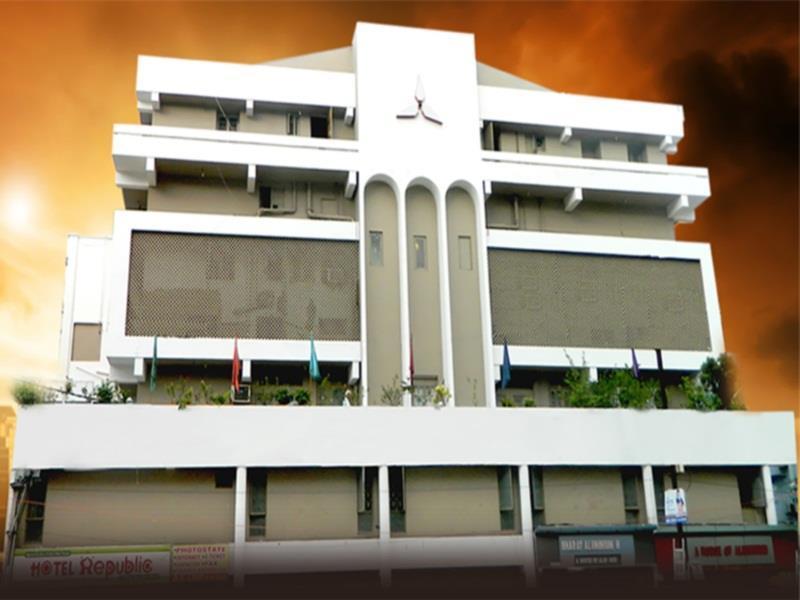 Republic Hotel Πάτνα Εξωτερικό φωτογραφία